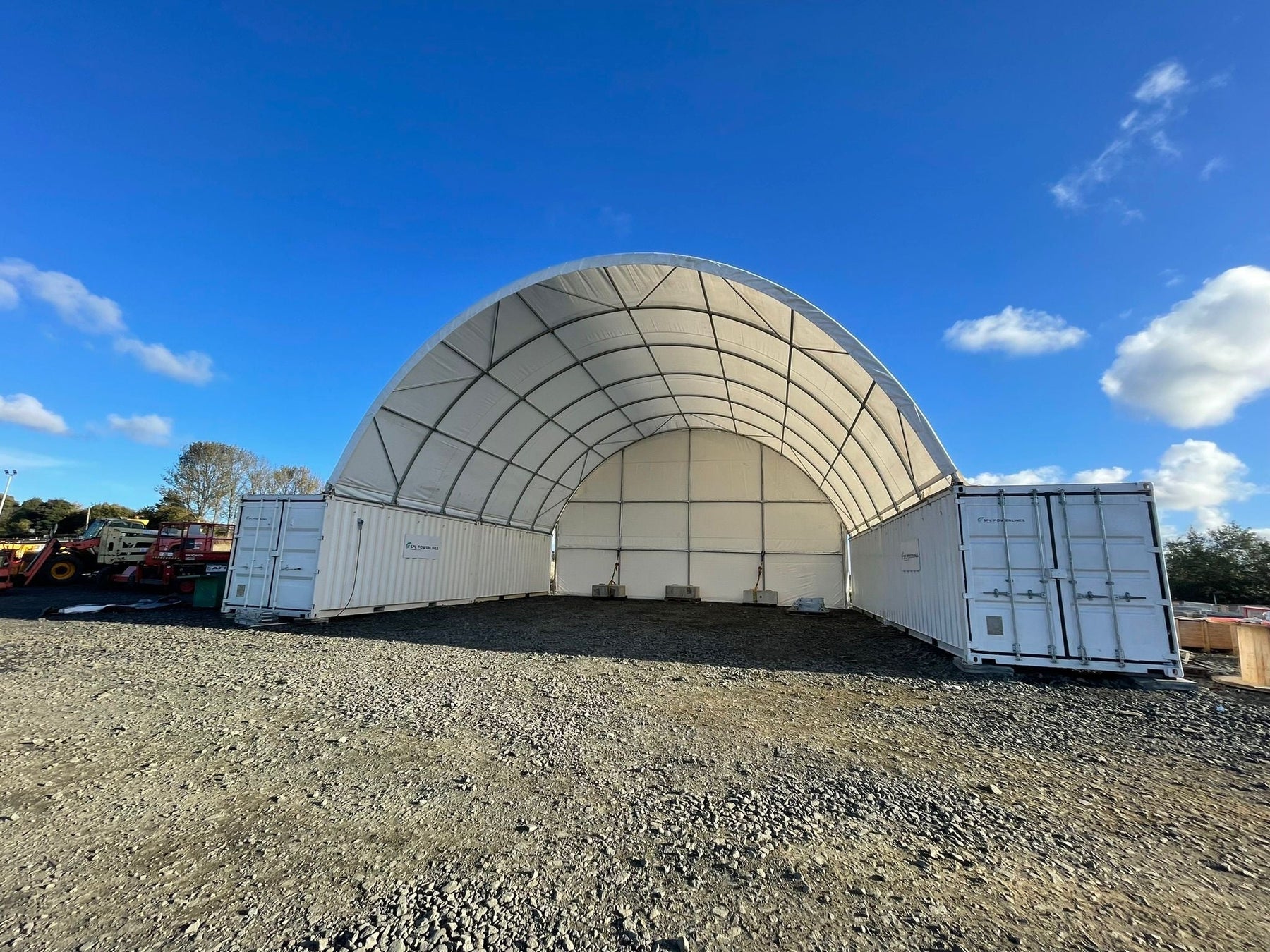 40x40 Single Trussed Installation at SPL Compound, Edinburgh